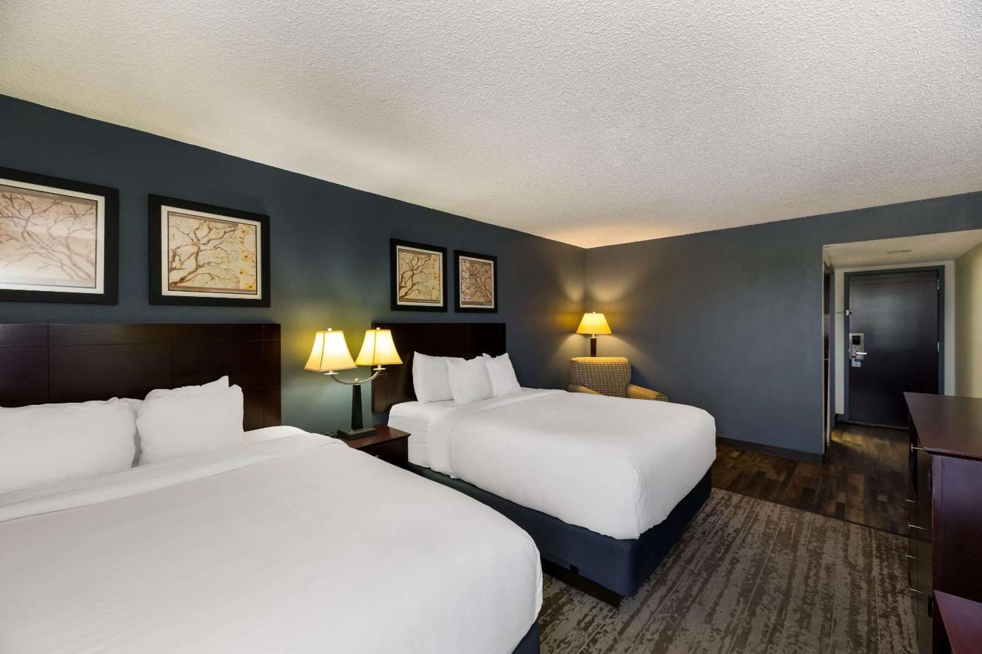 Clarion Hotel San Angelo Near Convention Center Extérieur photo